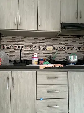 Darsha Khemu online show from 18, 4, 2026