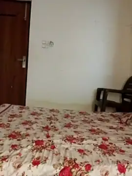 cute girl 29 online show from 7, 6, 2026