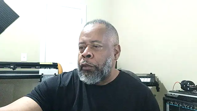 Cleozevo1961 online show from 14, 3, 2026