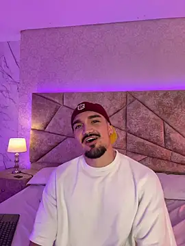 Snapshot of SavageCross1 chatting on 19, 2, 2026 SavageCross1 online show from 19, 2, 2026