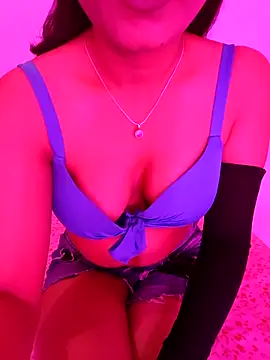 Cute-Sanvii online show from 4, 3, 2026