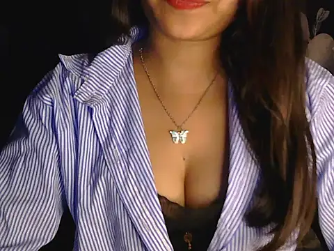Snapshot of sassy_slut_69 chatting on 5, 5, 2026 sassy slut 69 online show from 5, 5, 2026