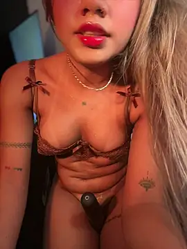 Dulce Sofi  online show from 11, 4, 2026