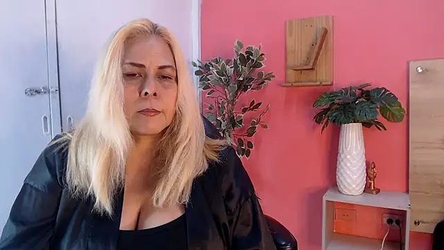 Snapshot of eva_colen50 chatting on 11, 7, 2026 eva colen50 online show from 11, 7, 2026