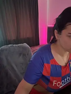 Snapshot of bby__love chatting on 27, 2, 2026 bby love online show from 27, 2, 2026