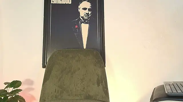 Eliassalvatore  online show from 30, 5, 2026