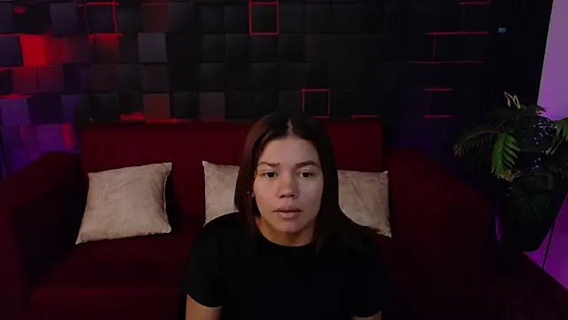 Snapshot of Alessia_Monroe_ chatting on 15, 7, 2026 Alessia Monroe online show from 15, 7, 2026