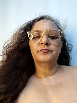 Noemipopi online show from 9, 3, 2026