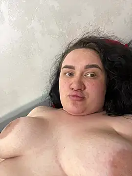 AmandaMillerrr online show from 7, 4, 2026