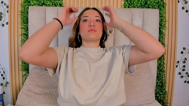 Snapshot of Kitty_Milk_nm chatting on 9, 4, 2026 Kitty Milk nm online show from 9, 4, 2026