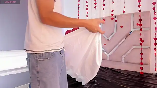 Angel Lux online show from 25, 2, 2026