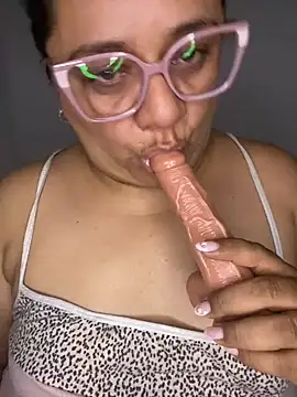 Melanny69x online show from 23, 4, 2026