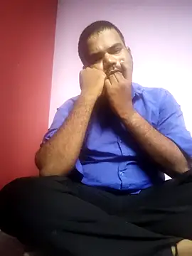 Snapshot of rkr1996kum chatting on 4, 4, 2026 rkr1996kum online show from 4, 4, 2026