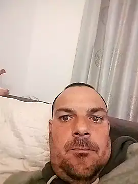 Snapshot of morenitoymorena chatting on 5, 4, 2026 morenitoymorena online show from 5, 4, 2026