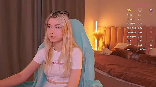 Snapshot of Aiko_Takana chatting on 25, 2, 2026 Aiko Takana online show from 25, 2, 2026