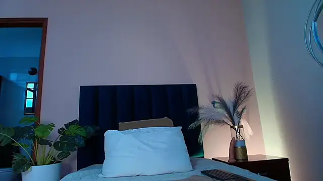 Snapshot of KatrionaNyx chatting on 30, 4, 2026 KatrionaNyx online show from 30, 4, 2026