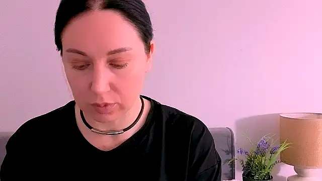 Snapshot of MiaFair chatting on 28, 4, 2026 MiaFair online show from 28, 4, 2026