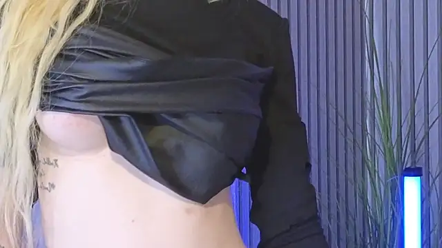 KarmaArms online show from 7, 4, 2026