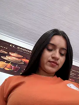 Snapshot of DulceCaroX chatting on 10, 6, 2026 DulceCaroX online show from 10, 6, 2026