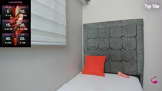 Little Twink19x online show from 31, 3, 2026