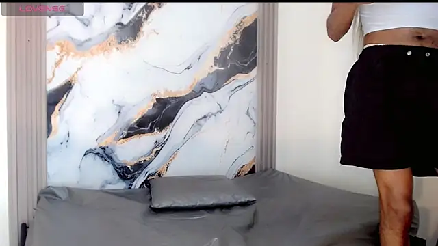 Alondra Wile online show from 1, 4, 2026