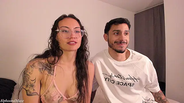 alphaandmuse online show from 26, 2, 2026