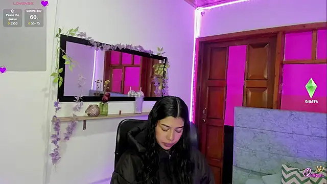 Aysha winxs online show from 25, 3, 2026