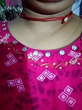Snapshot of Karishma_bhabi99A chatting on 16, 5, 2026 Karishma bhabi99A online show from 16, 5, 2026