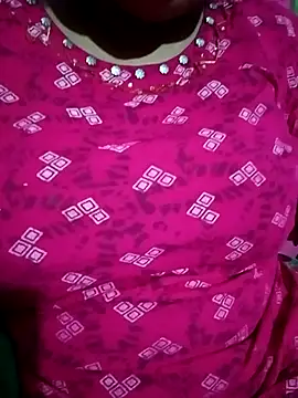 Snapshot of Karishma_bhabi99A chatting on 16, 5, 2026 Karishma bhabi99A online show from 16, 5, 2026