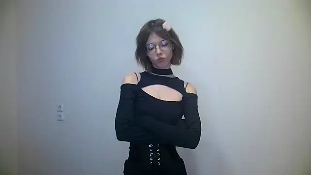 Kate Mooss online show from 24, 2, 2026