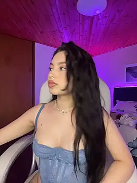 Snapshot of Mady_Pink chatting on 24, 2, 2026 Mady Pink online show from 24, 2, 2026