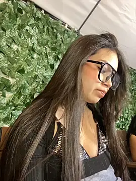 Mady Pink online show from 13, 3, 2026