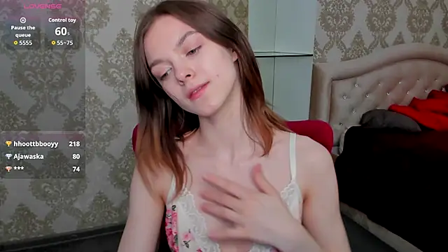 Snapshot of _Molly_Coy_ chatting on 16, 5, 2026 Molly Coy online show from 16, 5, 2026