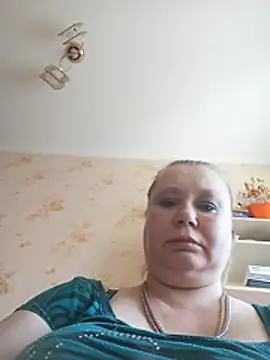 Snapshot of KiraStanton chatting on 8, 6, 2026 KiraStanton online show from 8, 6, 2026