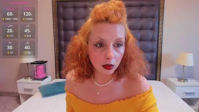 Snapshot of curly_muffin chatting on 27, 2, 2026 curly muffin online show from 27, 2, 2026