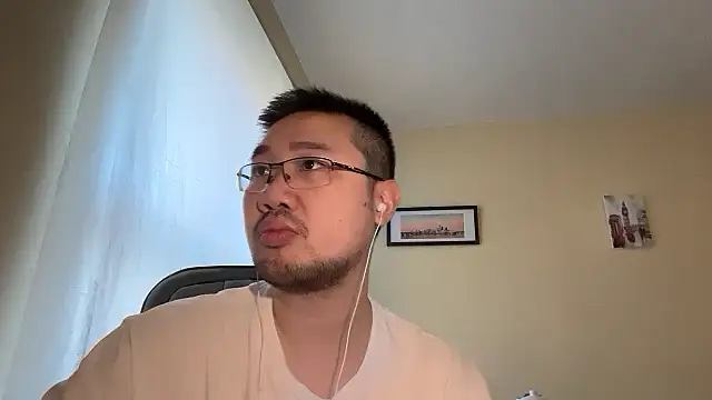 Snapshot of jasonryu2025 chatting on 7, 4, 2026 jasonryu2025 online show from 7, 4, 2026