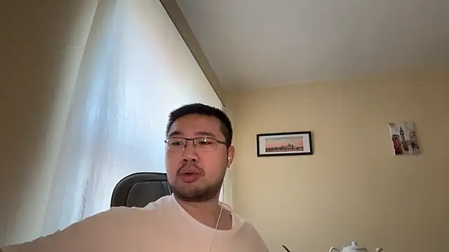 Snapshot of jasonryu2025 chatting on 13, 4, 2026 jasonryu2025 online show from 13, 4, 2026