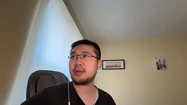 Snapshot of jasonryu2025 chatting on 14, 4, 2026 jasonryu2025 online show from 14, 4, 2026