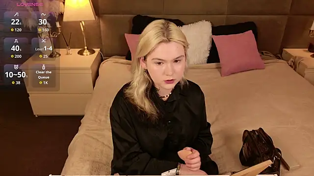 Snapshot of Ivy_Marlowe chatting on 24, 5, 2026 Ivy Marlowe online show from 24, 5, 2026