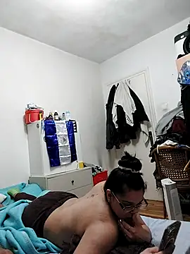 andrea2411 online show from 11, 3, 2026