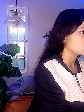 milk chloe  online show from 1, 4, 2026