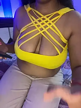 Queenlipx online show from 7, 4, 2026