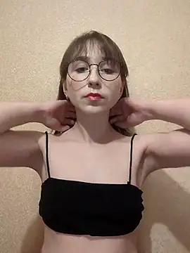 Ella17582 online show from 4, 3, 2026