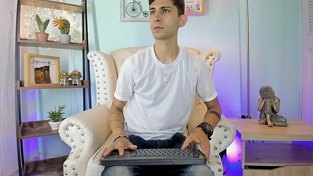 mau checkik  online show from 23, 2, 2026