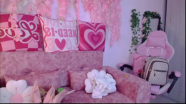 Ana  grace online show from 15, 6, 2026
