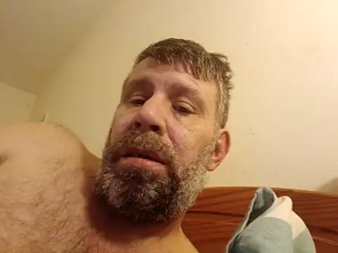 Snapshot of stud2512 chatting on 15, 3, 2026 stud2512 online show from 15, 3, 2026