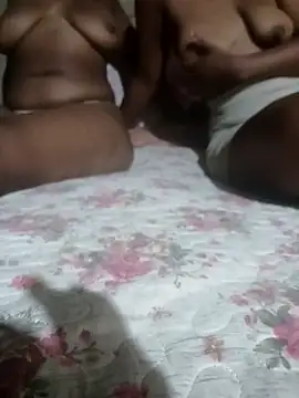 Snapshot of Dee-n-Dee_nyash chatting on 22, 2, 2026 Dee-n-Dee nyash online show from 22, 2, 2026