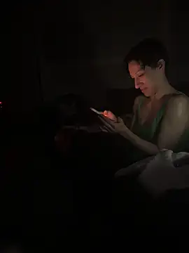 Snapshot of fun-sizedandone chatting on 9, 3, 2026 fun-sizedandone online show from 9, 3, 2026