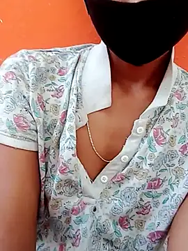 Snapshot of Sumi_sen_1 chatting on 23, 4, 2026 Sumi sen 1 online show from 23, 4, 2026