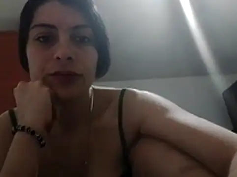 Snapshot of tefutbin3 chatting on 21, 4, 2026 tefutbin3 online show from 21, 4, 2026